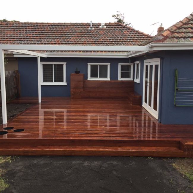 Landscaping Outdoor Area - Deck and Pergola